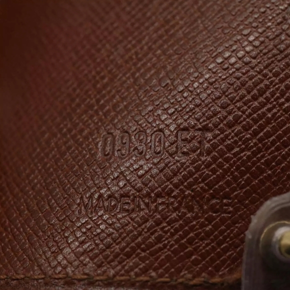 LOUIS VUITTON Monogram Porte Cartes CreditPression Case M60937 - Picture 10 of 14